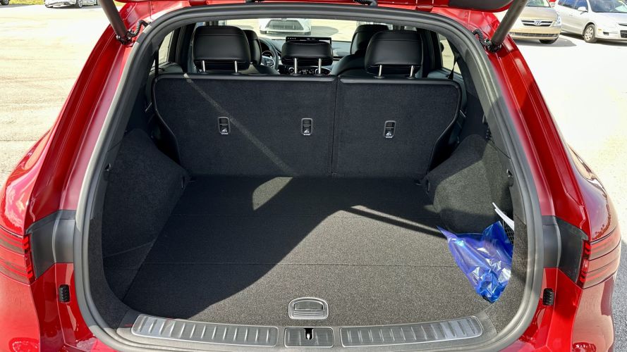 2023 Genesis GV70 - interior trunk 1