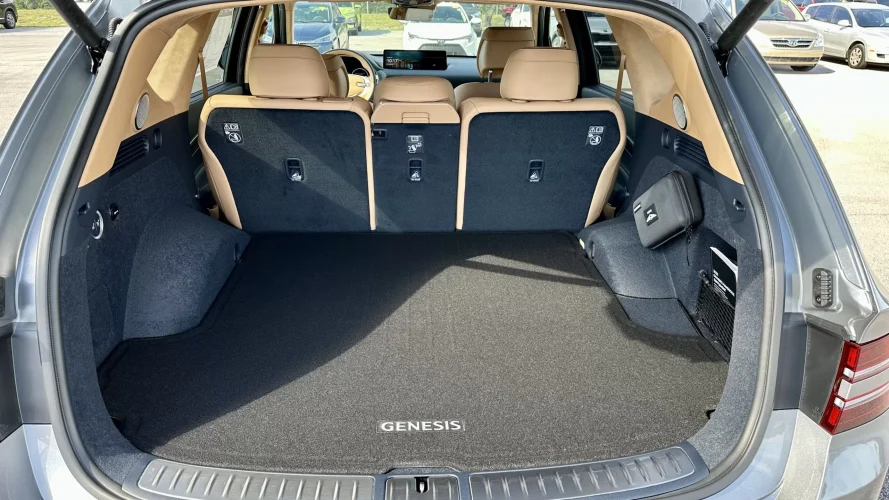 2023 Genesis GV80 - interior trunk