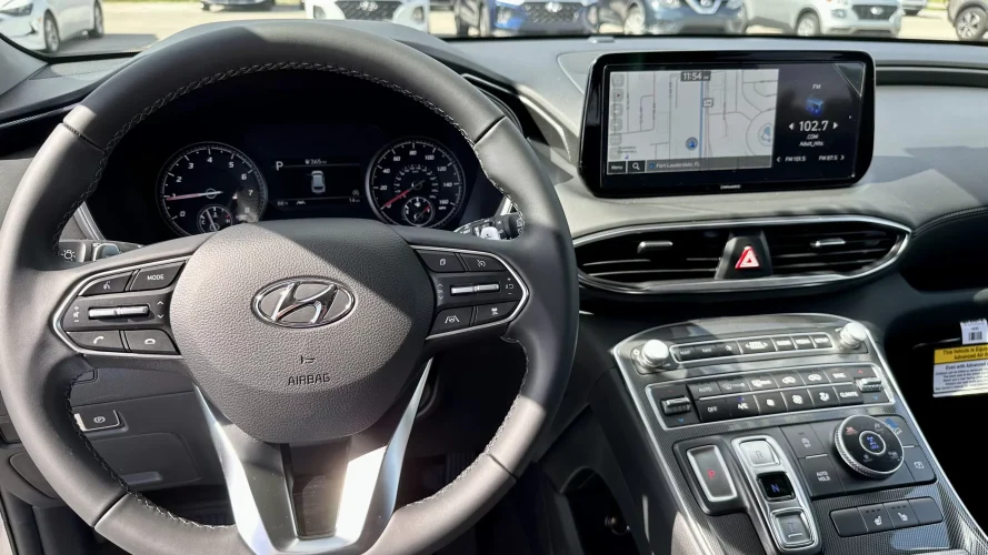 2023 Hyundai Santa Fe SEL - interior panel