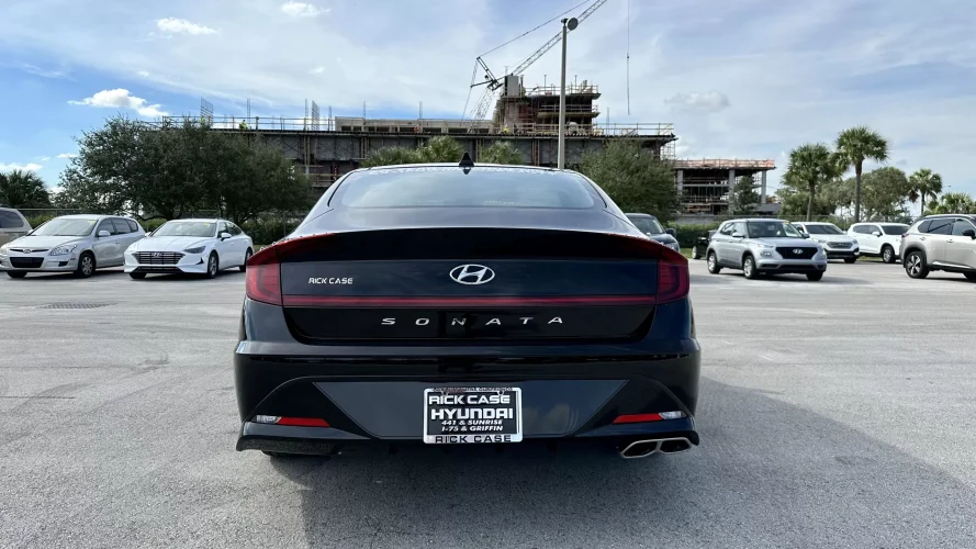2023 Hyundai Sonata Black - exterior back