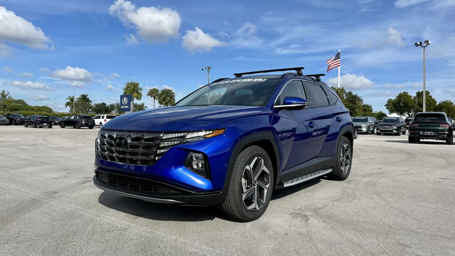 2023 Hyundai Tucson Blue - front side