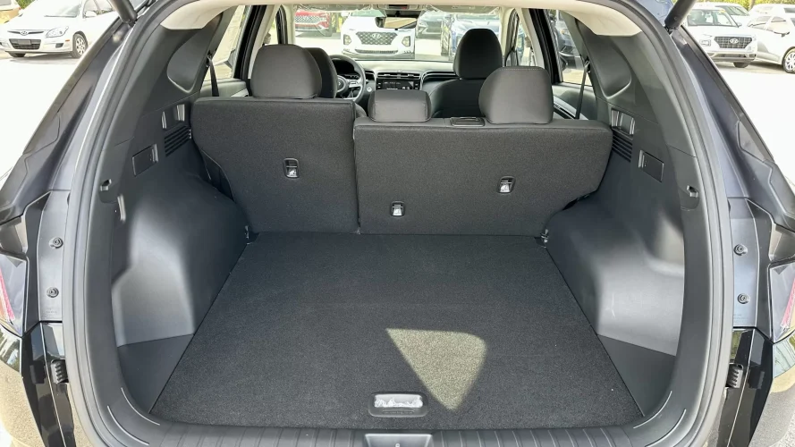 2023 Hyundai Tucson - interior trunk