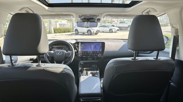 2023 Lexus NX - interior roof