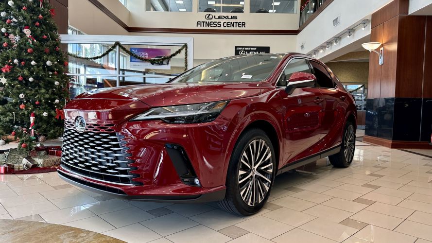 2023 Lexus RX Luxury - Red - front side