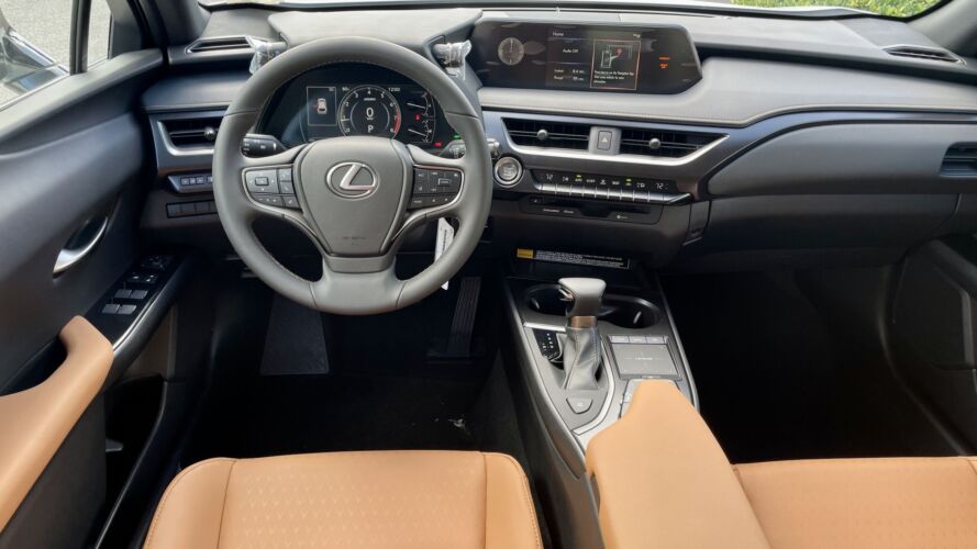 2023 Lexus UX - interior caramel