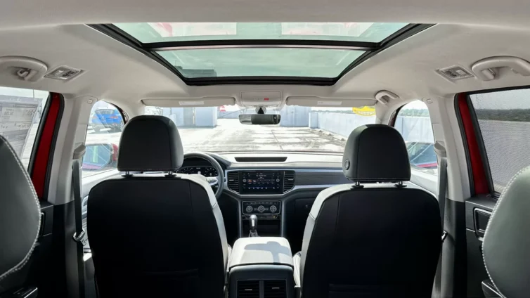 2023 VW Atlas SE - interior panorama
