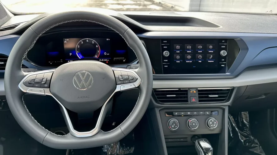 2023 VW Taos - interior panel