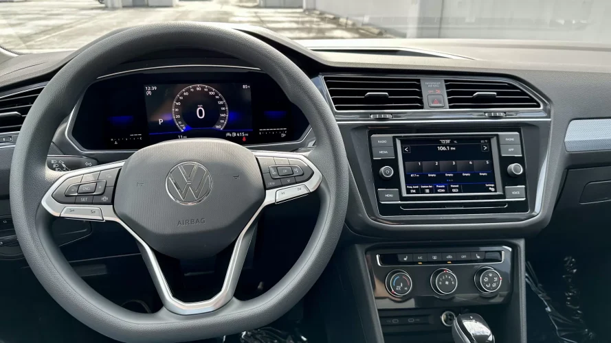 2023 VW Tiguan S - interior panel